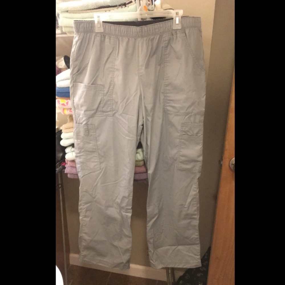 L Cherokee workwear scrub pants